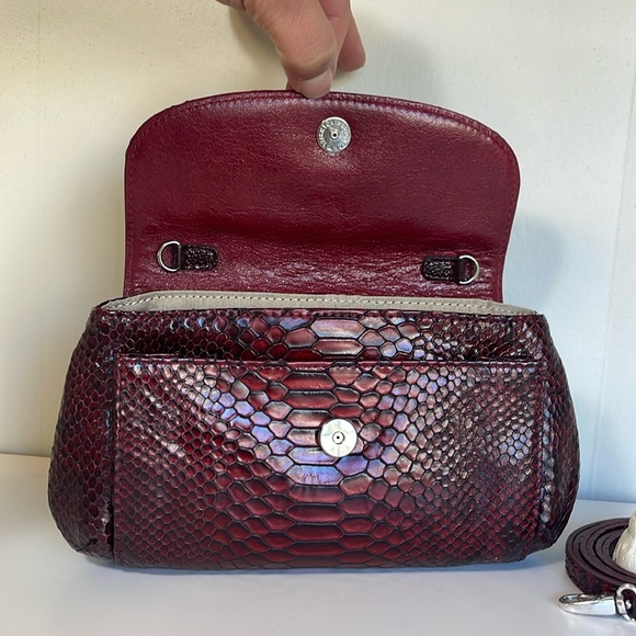 Brighton Clutch Crossbody Bag - Picture 5 of 16